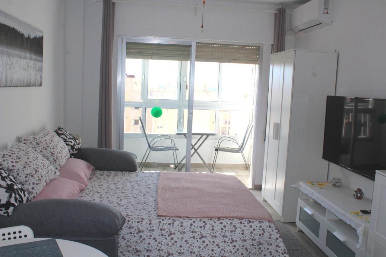 Charming Studio Nerja With Pool Екстериор снимка
